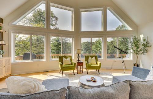 Front Royal House | 6 Mi to Appalachian Trail Modern Front Royal Gem!