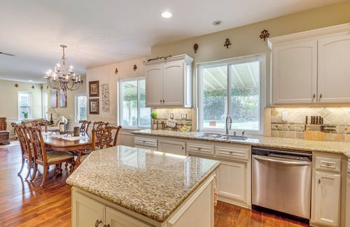 East San Gabriel House | 6 Mi to Dtwn Pasadena: Home w/Patio & Yard!