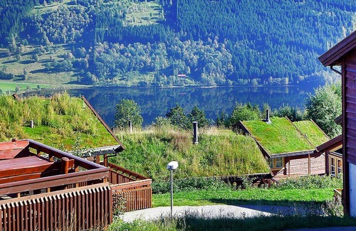 Skulestad Apartment | 6 person holiday home in skulestadmo