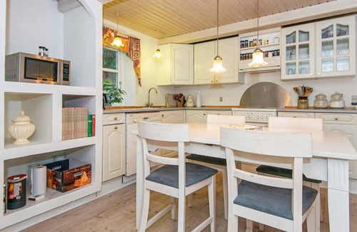 Alsrode House | 6 person holiday home in Grenaa
