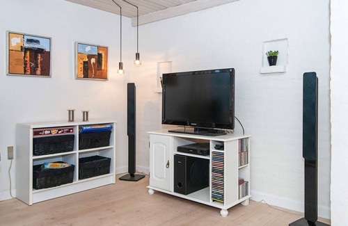 Alsrode House | 6 person holiday home in Grenaa