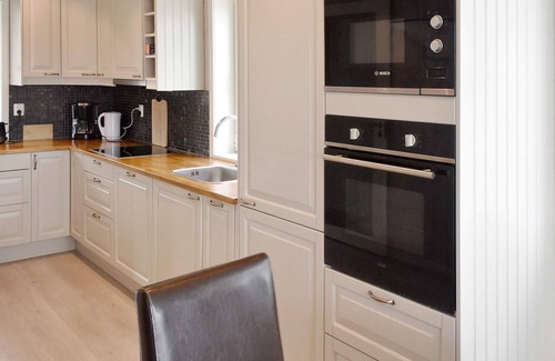 Averoy Municipality House | 6 person holiday home in Bud