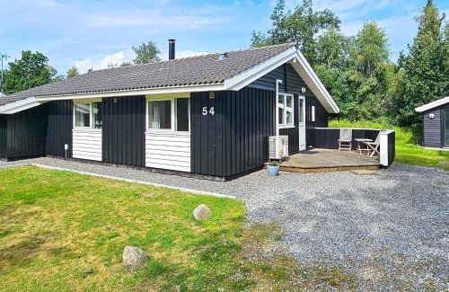 Helberskov Strand House | 6 person holiday home in Hadsund