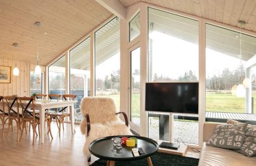 Aalbaek House | 6 person holiday home in lb k