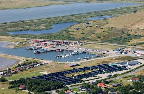 Agger House | 6 person holiday home on a holiday park in Vestervig