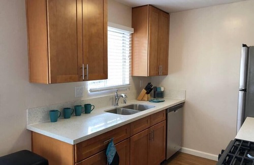 Ocean Park Apartment | 6 Turnkey One Bedroom Apartment Lower