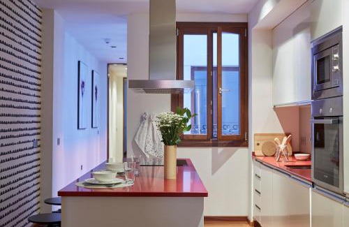 Chueca Apartment | 60 Balconies Design