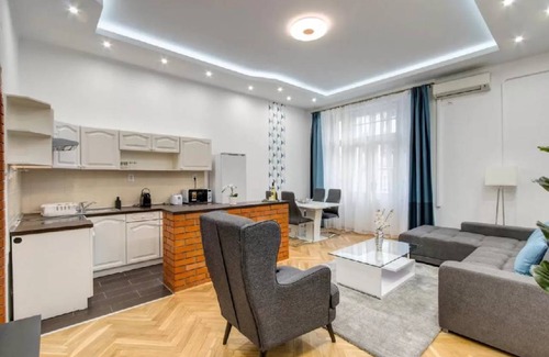 Castle Hill Apartment | 60 m² Apartment ∙ 1 bedroom ∙ 2 guests