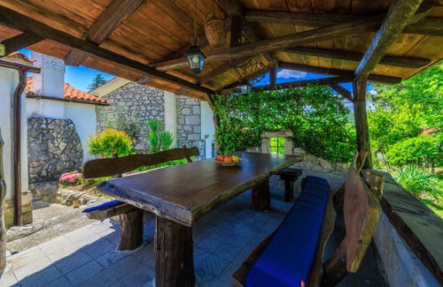 Plomin Apartment | 60 m² Apartment ∙ 2 bedrooms ∙ 4 guests