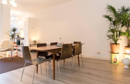 Overtoomse Sluis Apartment | 60 m² Apartment ∙ 1 bedroom ∙ 2 guests