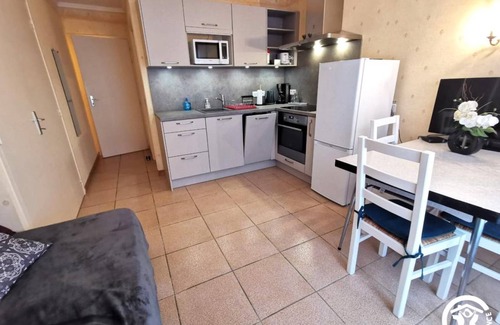 Valros House | 60 m² Gîte ∙ 2 bedrooms ∙ 4 guests