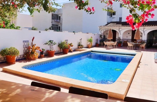 Callosa d' En Sarria Villa | 600 m² Villa ∙ 9 bedrooms ∙ 16 guests