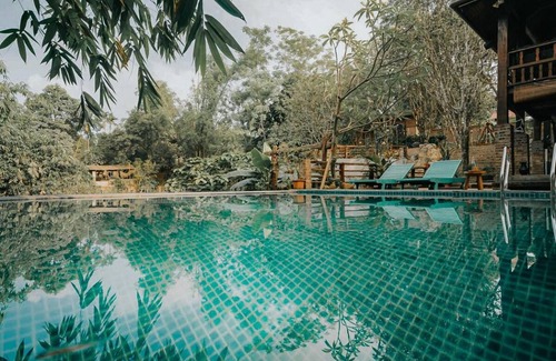 Luong Son House | 6000 m² House ∙ 1 bedroom ∙ 3 guests