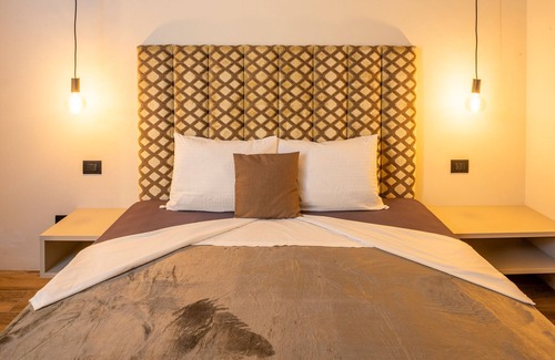 Lonato del Garda Villa | 602A Villa Lakeview Heaven