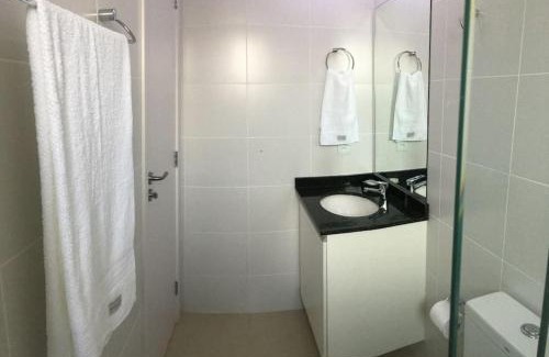 Reboucas Apartment | 609-Apartamento Encantador, com 1 vaga de GARAGEM, Todo Mobiliado e Decorado, Edificio com Academia, Lavanderia, Excelente localização no Rebouças, Proximo ao Batel e Centro