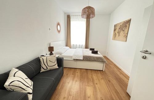 Ricklingen Apartment | 60qm - 2 rooms - free parking - city - MalliBase Apartments