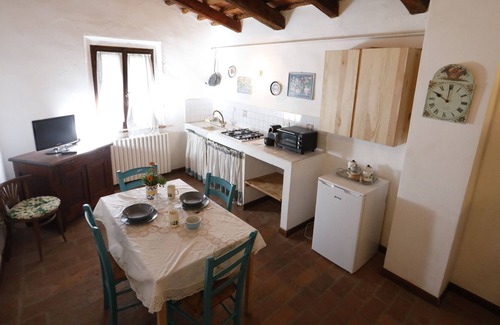 Fauglia Apartment | 60sqm two-room apartment in a splendid Tuscan farmhouse with swimming pool and exclusive gazebo