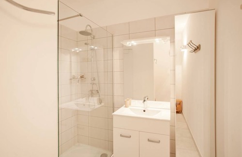 L'Ile-Rousse Apartment | 62 m² Apartment ∙ 2 bedrooms ∙ 4 guests