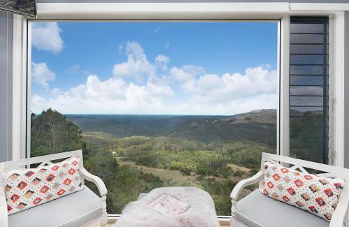 Balmoral Ridge House | 629 Balmoral Ridge