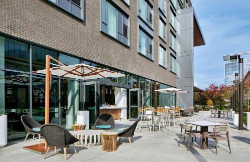 Dunwoody Hotel | 638 m² Hotel ∙ 5 guests
