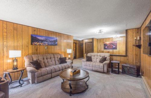 Idlewild Estates House | 64 Rose Court