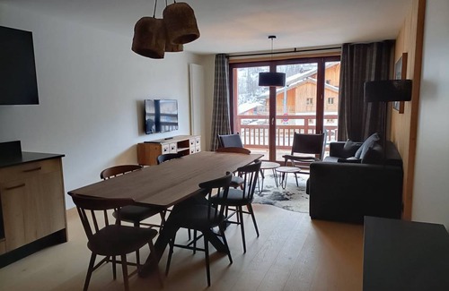Saint-Chaffrey Apartment | 65 m² Apartment ∙ 3 bedrooms ∙ 8 guests