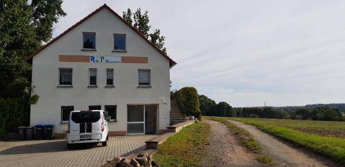 Treben Apartment | 65 m² Apartment ∙ 2 bedrooms ∙ 5 guests