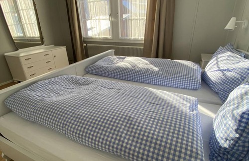 Kandersteg Apartment | 65 m² Apartment ∙ 2 bedrooms ∙ 4 guests