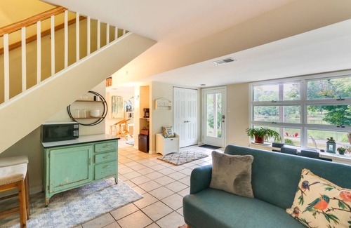 Berryville Apartment | 65 m² Apartment ∙ 1 bedroom ∙ 2 guests