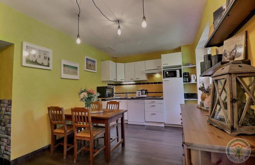 La Chapelle-Chaussee House | 65 m² Gîte ∙ 2 bedrooms ∙ 4 guests