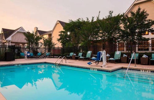Gwinnett Place Hotel | 65 m² Hotel ∙ 2 bedrooms ∙ 127 guests