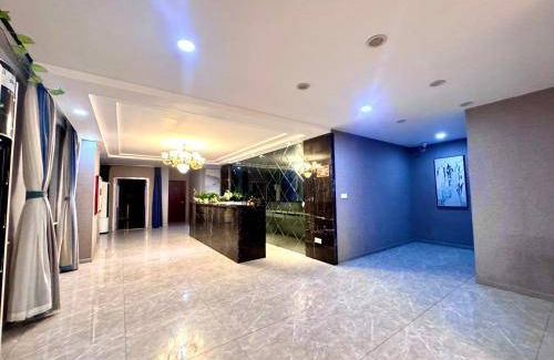 Mittakpheap Hotel | 65 m² Hotel ∙ 2 guests