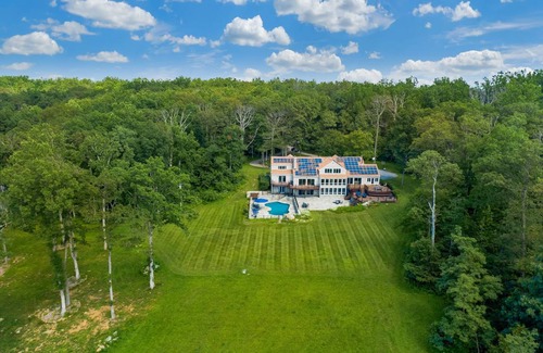 Paris House | 650 m² House ∙ 8 bedrooms ∙ 18 guests