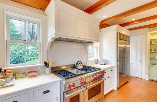 New Preston House | 650 m² House ∙ 9 bedrooms ∙ 19 guests