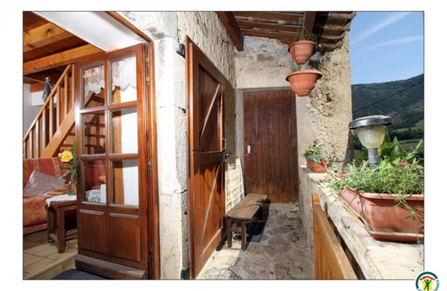 Drome House | 66 m² Gîte ∙ 3 bedrooms ∙ 5 guests