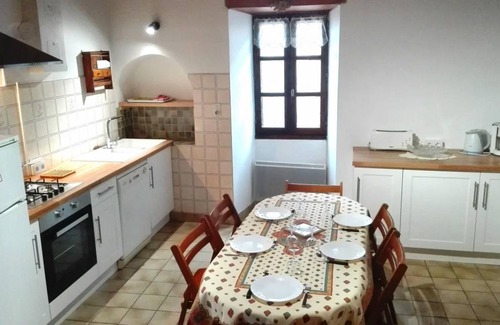 Drome House | 66 m² Gîte ∙ 3 bedrooms ∙ 5 guests