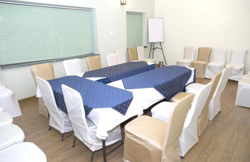 Civil Lines Hotel | 66 Residencey