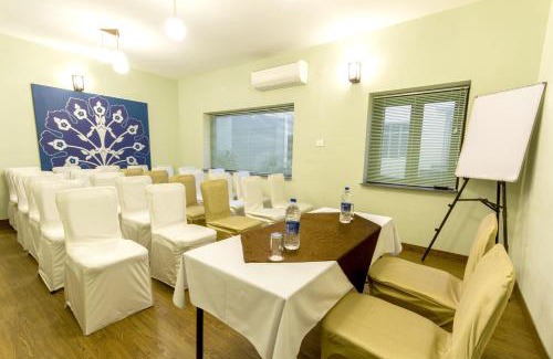 Civil Lines Hotel | 66 Residencey