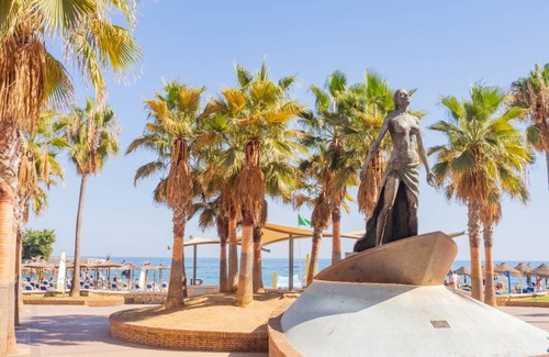 Fuengirola Apartment | 67 m² Apartment ∙ 2 bedrooms ∙ 4 guests