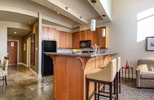 Bear Mountain Resort Hotel | 67 m² Hotel ∙ 4 guests