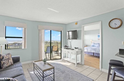 Belle Vista Condo | 68 m² Condo ∙ 2 bedrooms ∙ 6 guests