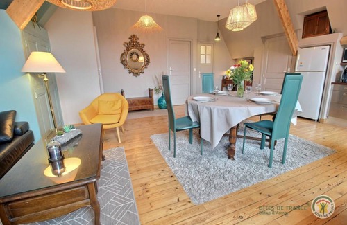 Dinan House | 69 m² Gîte ∙ 2 bedrooms ∙ 4 guests
