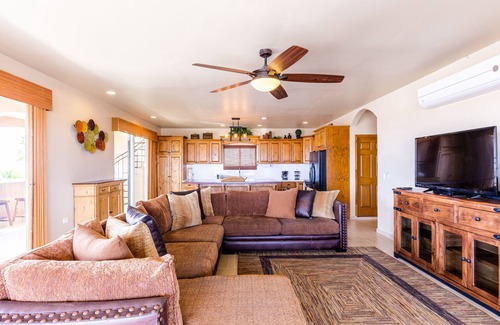 Bella Vista House | 6BD/5Bath Luxury Home By Sandy Beach!🏖☀️