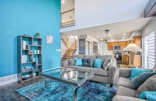 Northeast Colorado Springs House | 6BD Quiet Northside Mountain Views & Parks