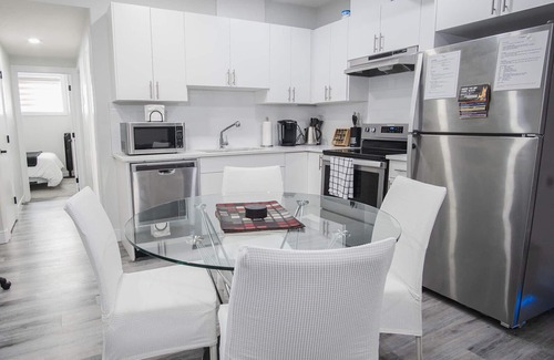 West Edmonton Apartment | 6km to WEM | Stylish & Private 2BR Suite | Child - Friendly