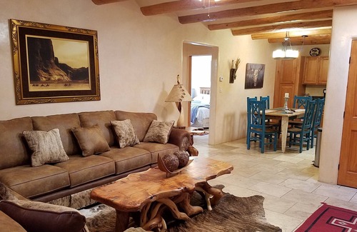 Santa Fe House | 7 Bedroom Family Compound with 4 Bathrooms 2 Sun Rooms and Private Hot Tub