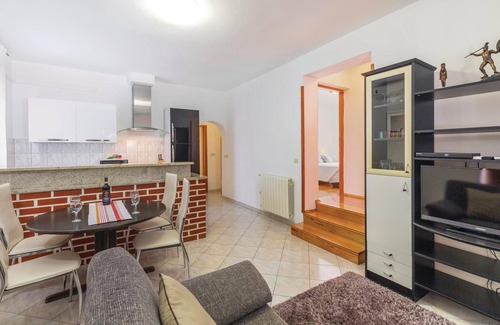 Presika House | 7 bedroom nice home in Labin