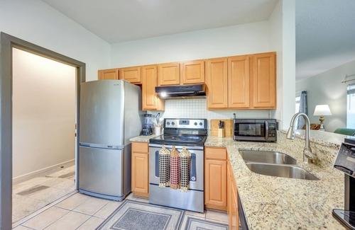 Riverview House | 7 Mi to Dtwn Jacksonville: Riverfront Home w/Deck