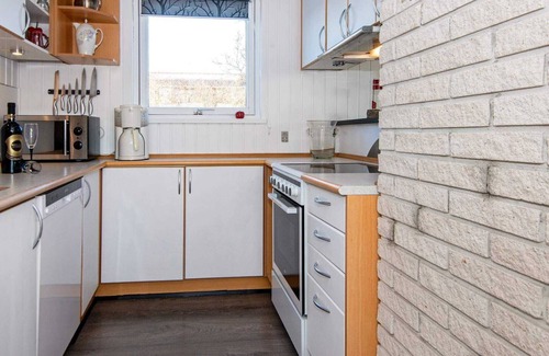 Skødshoved Strand House | 7 person holiday home in Knebel-By Traum