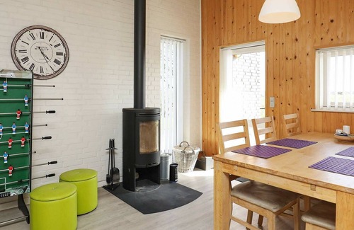 Remmer Strand House | 7 person holiday home in Struer